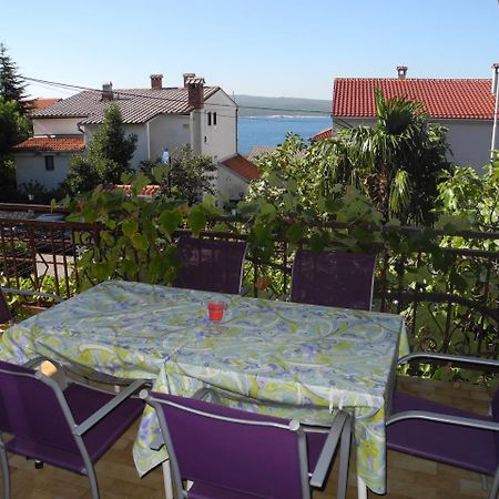 Apartment Vucko 6 Pax Crikvenica Exterior foto