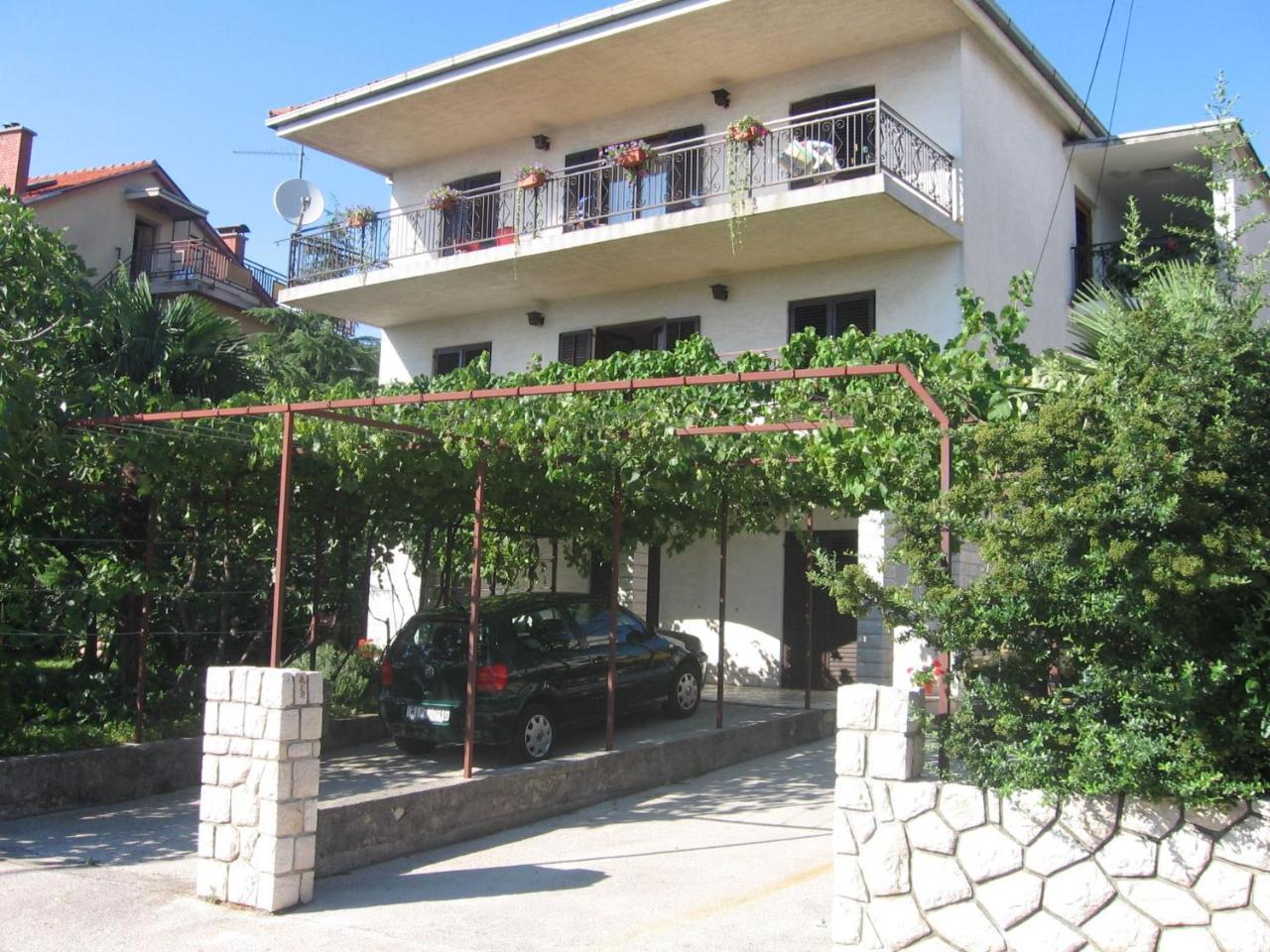 Apartment Vucko 6 Pax Crikvenica Exterior foto