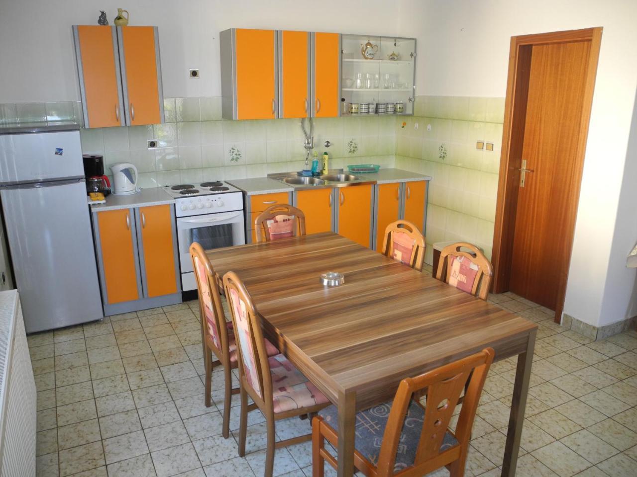 Apartment Vucko 6 Pax Crikvenica Exterior foto